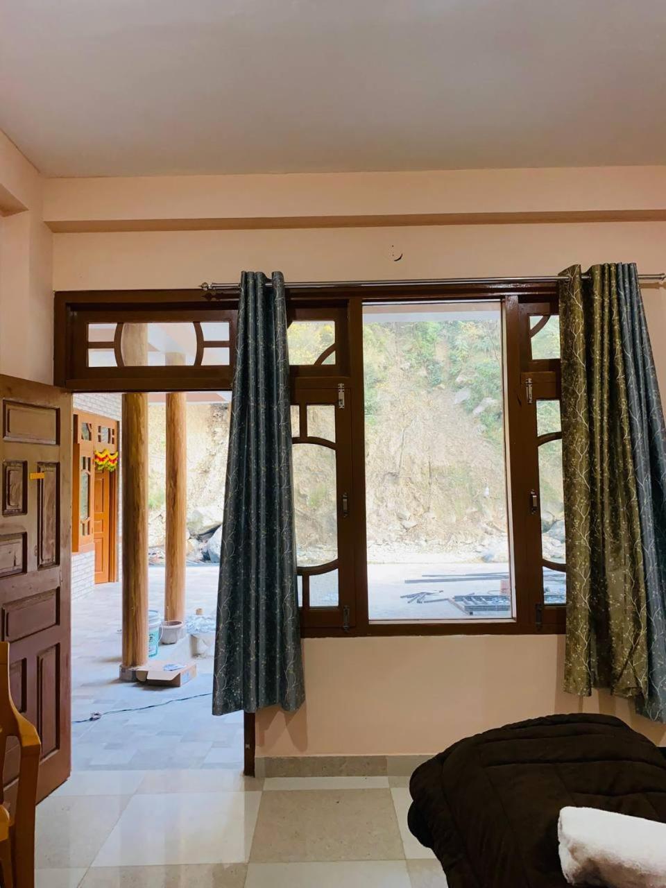Hom House Of Mannmauji Riverside Kasol Ngoại thất bức ảnh